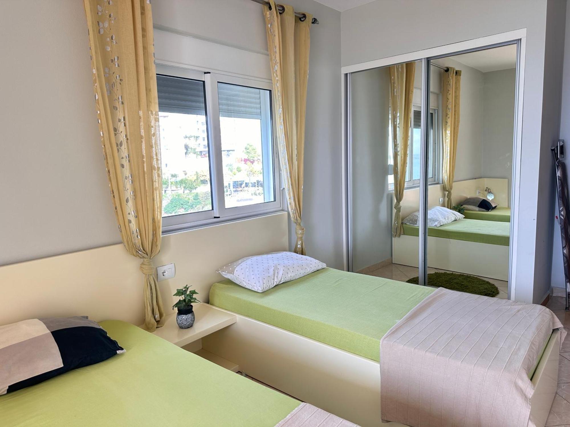 Design Sea View Apartment Sarandë 외부 사진